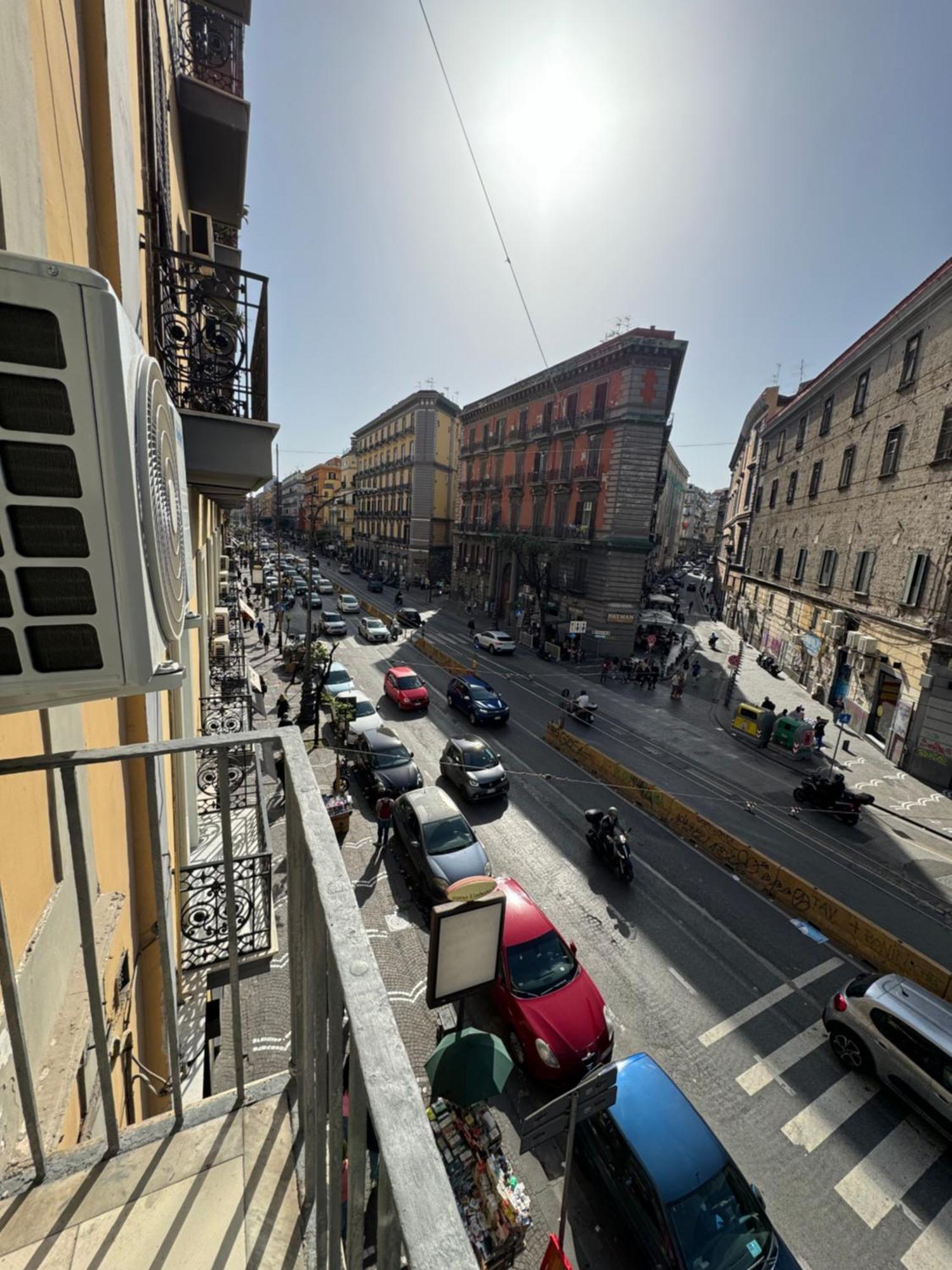 La Dimora Di Cinzia Nápoles Exterior foto